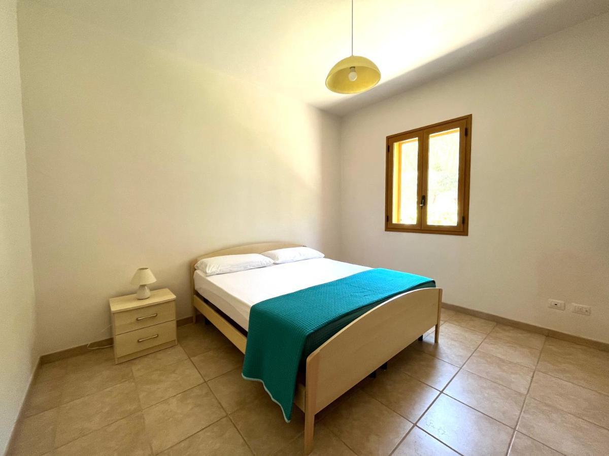 Blue Area Apartments - Fromhometosalento Torre dell'Orso Bagian luar foto